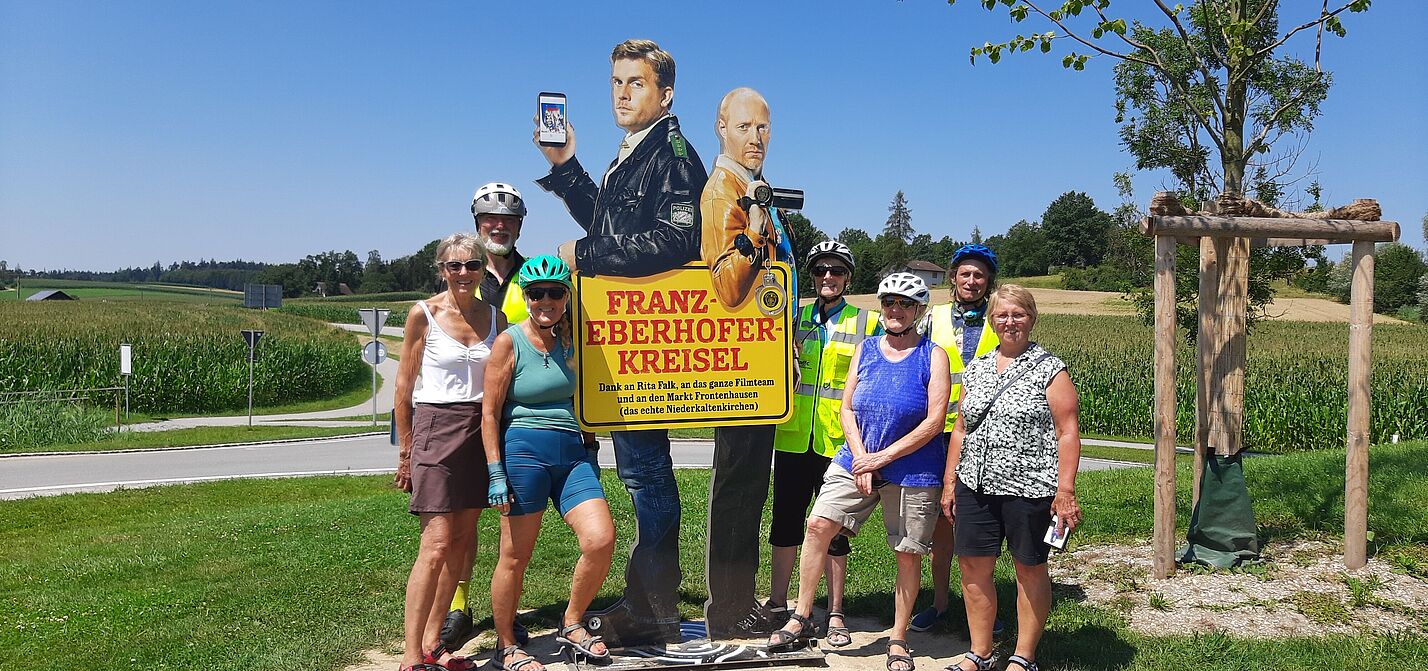 Eberhofer-Tour 2024 Eberhofer-Kreisel m Teilnehmergruppe