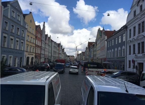 Landshut Neustadt im Mai 2026 - Blick vom Denkmal nach Norden