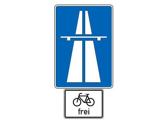 Autostrasse mit Freigabe für Radverkehr
